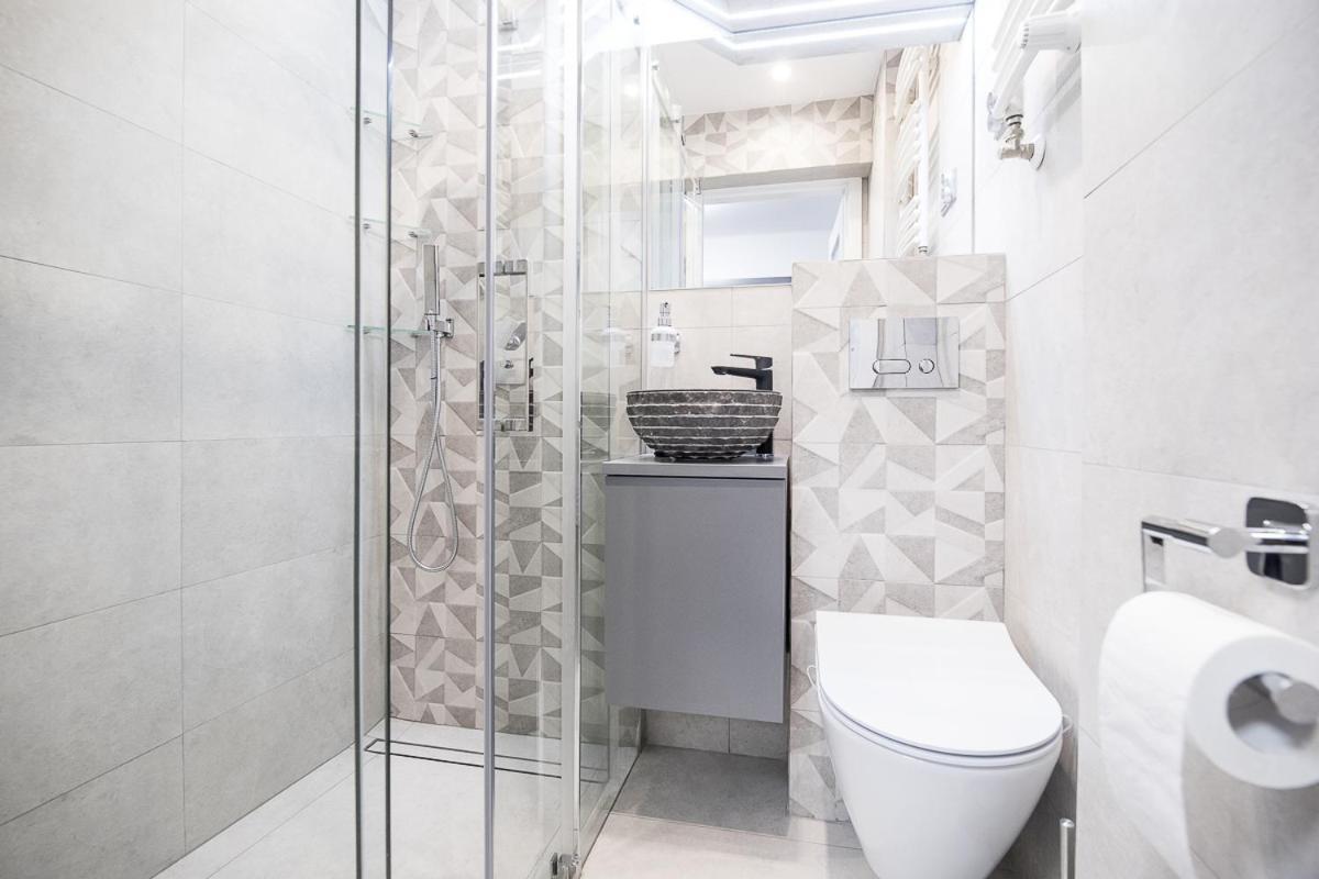 Apartmán Nowoczesny Apartament - Saska Kepa Varšava Exteriér fotografie